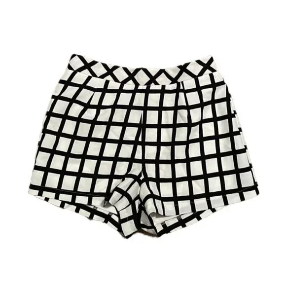 Forever 21 Grid Print Crepe Shorts - M - Picture 2 of 7